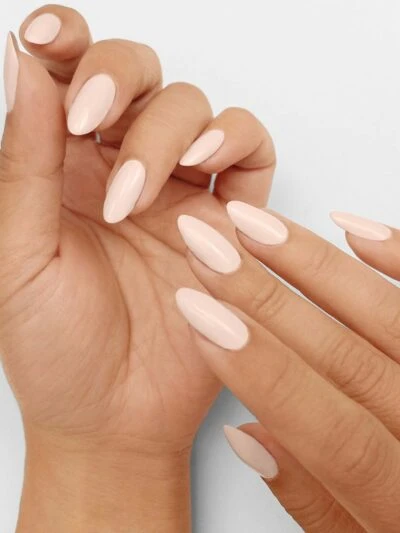 CND™ VINYLUX™ Mover & Shaker #371