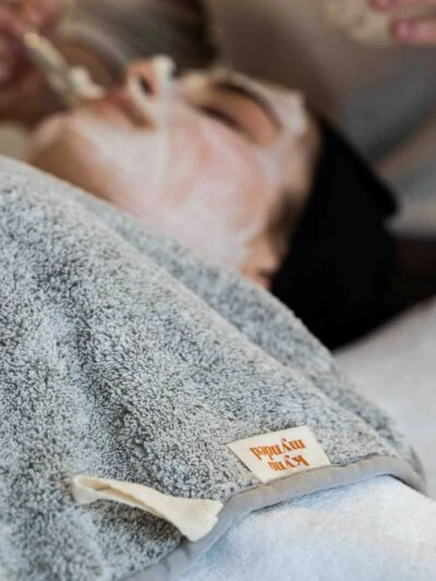 Kynd Mynded Charcoal Bamboe Handdoekje