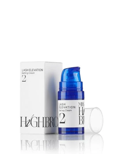 Mrs Highbrow – Lash Elevation Stap 2
